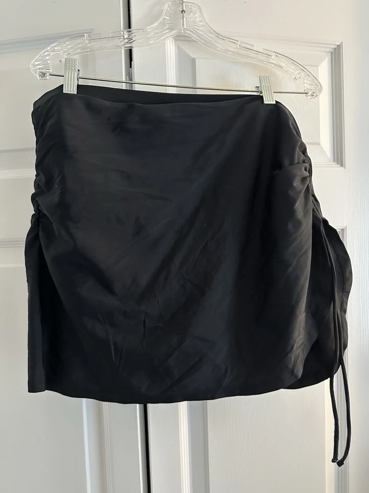 Old Navy Plus Size 3X Womens Black Swim Suit Bottoms Skirt Ruched - Image 1 of 1