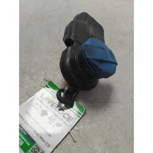 Tappo vaschetta tergicristalli Audi A6 Limousine 4a2 50 TDI Mild Hybrid quattro  - Foto 1 di 7