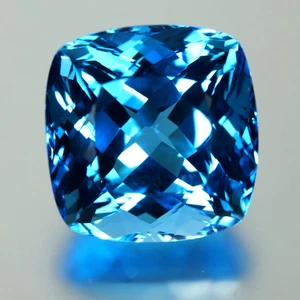 Cuscino superiore 27,91 ct (16,62 x 16,29 mm) Brasile pietra preziosa topazio blu svizzero - Foto 1 di 3