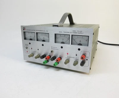 Fuente de alimentación de CC de doble seguimiento TOPWARD TPS-4000 0-30 VDC, 0-3A / 5V, 3A - Probada Foto 1 de 4
