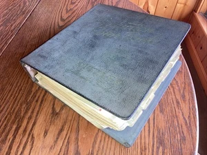 Vtg 1954-60 Ditzler Automotive Finishes Paint Color Book 190 Pages 96 w/ Chips - Picture 1 of 21