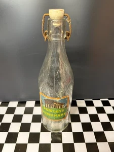 VINTAGE GLASS BOTTLE - FLIP TOP LID - ORIGINAL LABEL - POWLEYS LEMONADE - Picture 1 of 7