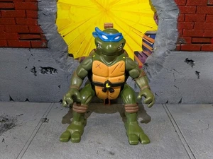 Ninja Action 1993 Leonardo TMNT Teenage Mutant Ninja Turtles excelente estado volteadas - Imagen 1 de 3