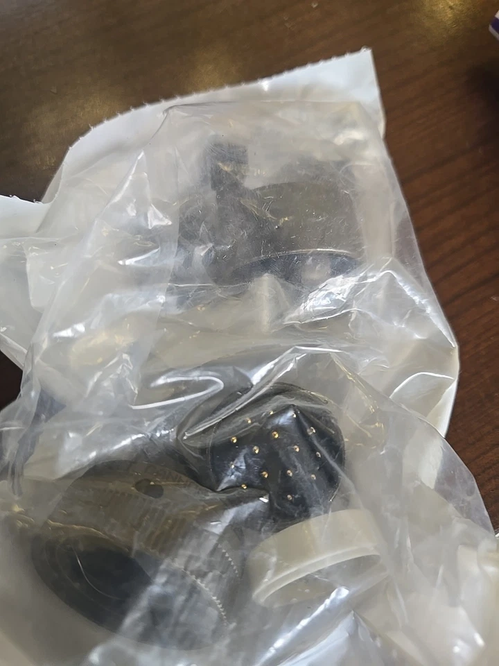 MS3116F20-16S IN LINE CIRCULAR CONNECTOR WITH BACKSHELL AND SEAL - Image 1 of 1