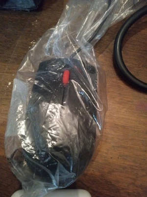 Lenovo 300 GX30M39704 Wired USB Mouse - Black - Image 1 of 4