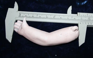 Antique right Bisque arm for large all bisque mignonette doll c 3 1/2" Kestner ? - Picture 1 of 5