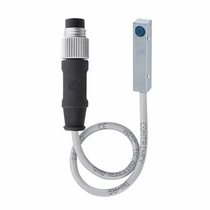 DW-AV-623-C5-276, Contrinex, 5x5 mm, 1,5 mm Sd, a filo, PNP - Foto 1 di 4