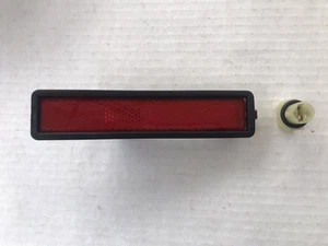 Genuine BMW 63-14-1-176-978 Side Marker Light Rear E34 E32 535 540 735 740 750 - Picture 1 of 8