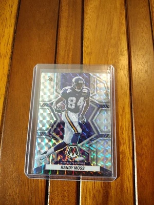 2022 Mosaic Randy Moss Silver Mosaic Prizm Minnesota Vikings #132 HOF - Image 1 of 2