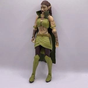 Figura de acción Magic The Gathering MTG NISSA REVANE 6"" - Imagen 1 de 11