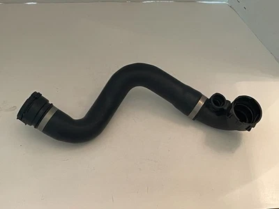 Mangueira de líquido de arrefecimento do radiador superior 11537500733 para E53 X5 Series BMW 2001-2006 - Imagem 1 de 4