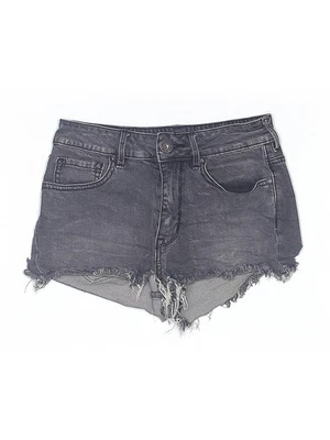 Pantalones cortos de mezclilla grises Bullhead para mujer 3 Foto 1 de 2