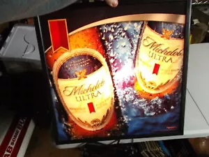 2005 Michelob Ultra Beer Lighted Bar Sign 18 X 18 - Picture 1 of 4