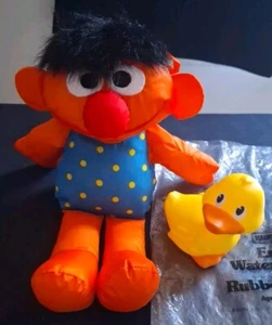 Tyco 1995 Sesame street Ernie water buddy with rubber ducky - Picture 1 of 11