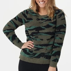 Barefoot Dreams Cozychic Womens Size Large Camo Print Pullover Fleece Sweater - Picture 1 of 12