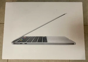 2020 Apple MacBook Pro 13" (512GB SSD, QC i5 2.0 - 3.8GHz, 16GB) Silver MWP72LL - Picture 1 of 7