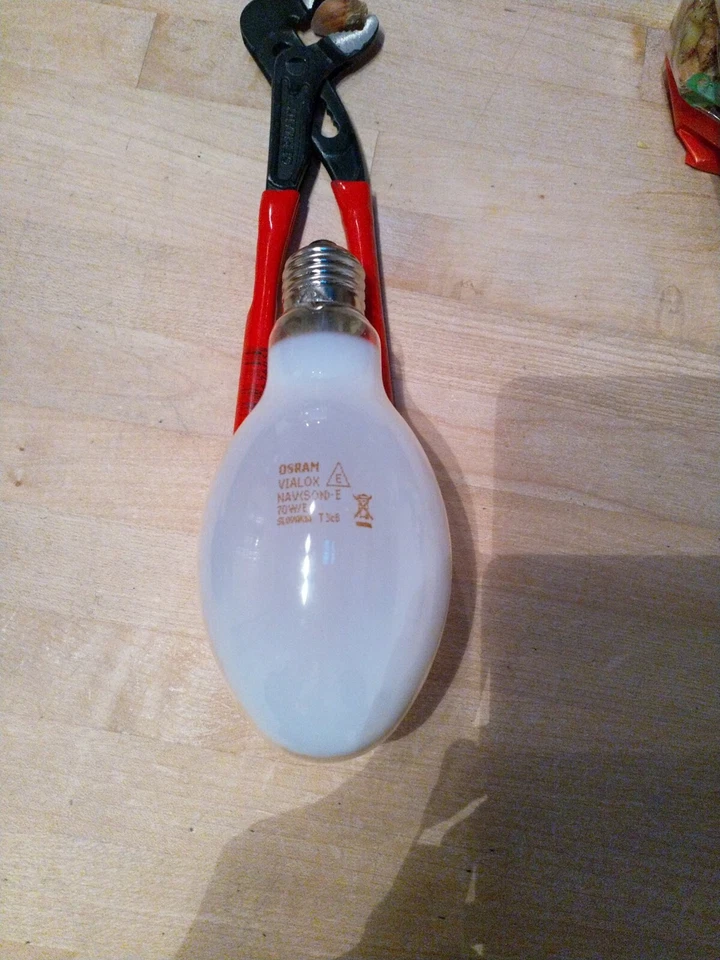 Osram Vialox-Lampe 70W E27 NAV-E 70 SUPER 4Y ****** 3 Stück ****** - Bild 1 von 1