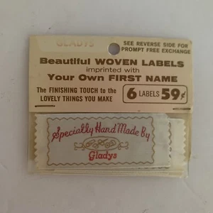 Etichette con nome vintage York tessuto "specialmente fatte a mano da Gladys" 6 etichette da cucire - Foto 1 di 3