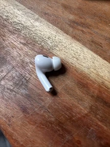 Airpod Pro 2nd Gen - Left Earbud READ DESCRIPTION - Photo 1 sur 5