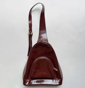 Gucci Vintage Sling Bag Bambus Burgund Lackleder Rucksack - Bild 1 von 11