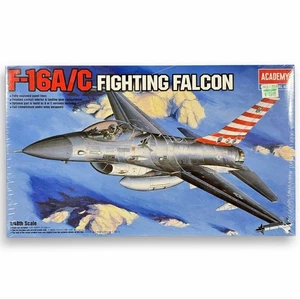 1990 Academy General Dynamics F-16A/C Fighting Falcon 1:48 Scale Kit #FA067 ☆NEW - Picture 1 of 10