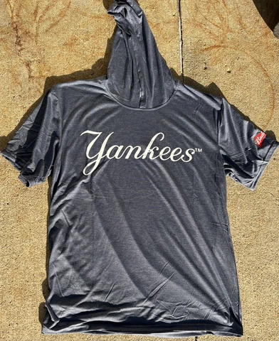 NY YANKEES SHORT SLEEVE HOODIE PULLOVER SHIRT SGA 5/26/2023 S/S BUDWEISER XL Cover