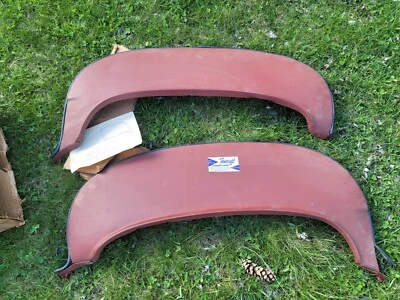 Nuevo de Lote Antiguo Foxcraft 1964 Pontiac Tempest guardabarros faldones TPS-64 protector de rueda montaje empotrado Foto 1 de 4