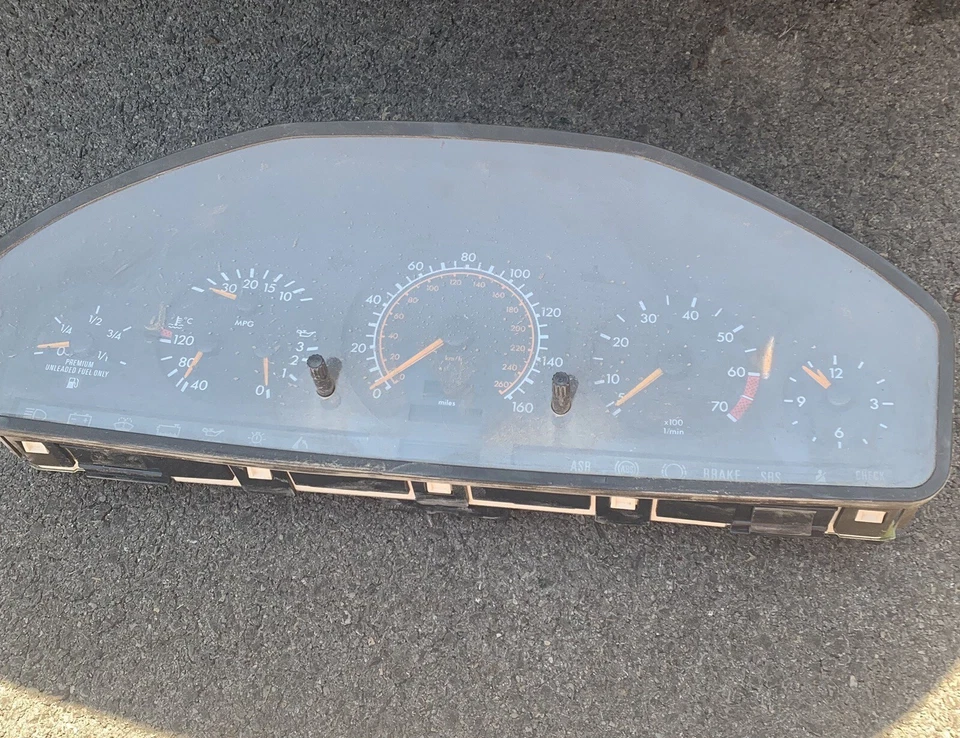 Cuadro de instrumentos velocímetro 93-95 Mercedes R129 SL500 500SL fabricante de equipos originales Foto 1 de 3