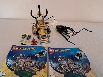 LEGO Atlantis Gateway of the Squid 8061 Building Kit with Instructions - Image 1 of 4