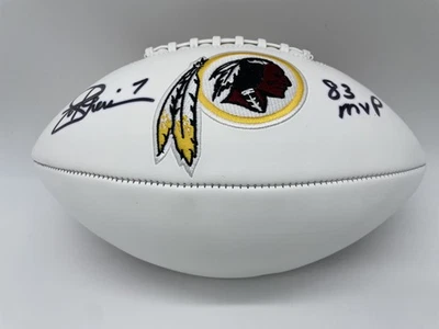 Fútbol americano firmado por Joe Theismann con logotipo de Washington con 83 MVP-Beckett con holograma *apilado Foto 1 de 4