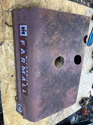 IH Farmall C Tractor Hood, 351090R11 - Image 1 of 4