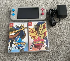 Consola Portátil Nintendo Switch Lite Pokemon Zacaian Edición Zamazenta Paquete - Imagen 1 de 7