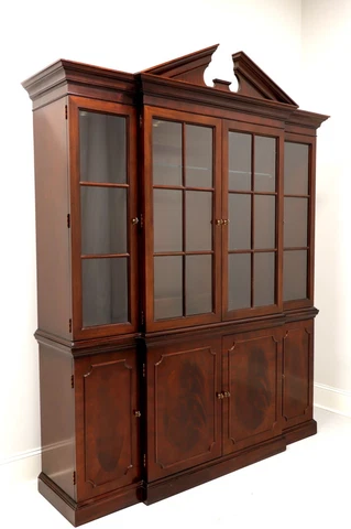 BAKER Traditional Flame Mahogany Breakfront China Cabinet Cover