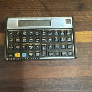 Hewlett Packard HP 11C Taschenrechner! Nur für Ersatzteile! Nie getestet! - Bild 1 von 2
