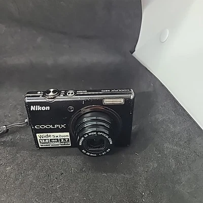 Nikon COOLPIX S570 12.0MP Digital Camera - Black - TESTED - No Charger #2 - Image 1 of 4