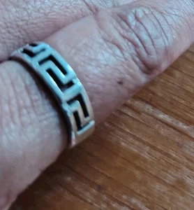 3.3g Vintage Used Solid Sterling silver Greek Key Band Ring size P 5mm Wide - Picture 1 of 15