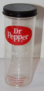 VTG 1960s DR PEPPER GRADUATED PLASTIC VIAL WITH LID! DALLAS,TX FOUNTAIN DIVISION - Picture 1 of 16