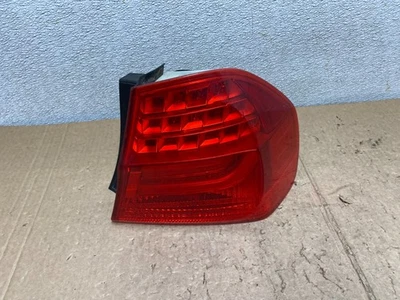 BMW 328i Serie 3 2009 2010 pasajero derecho luz trasera lateral derecha fabricante original V3710 DW Foto 1 de 4