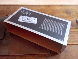Roland Boutique TB -03 Outer Sleeve Box - Picture 1 of 6