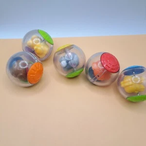 Bright Starts Shake & Spin Activity Bälle, Baby Activity Spielzeug, 5 Bälle sensorisch - Bild 1 von 5