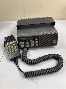 GE TMX 8825 MHz TRUNKED MOBILE RADIO Parts Or Repair / Not Tested - Afbeelding 1 van 11