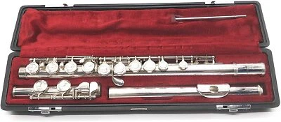Yamaha YFL-311 Flute - Image 1 of 3