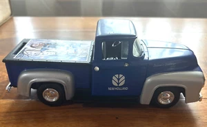 1/25 ERTL 1956 Ford Pickup Truck NUOVO OLANDA Natale Coin Bank DIE CAST - Foto 1 di 10