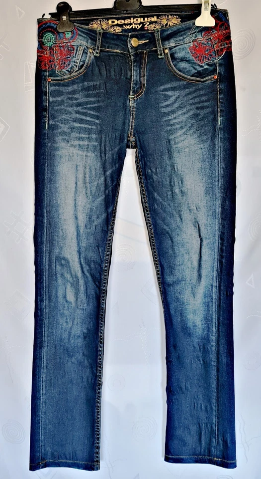 PANTALONES VAQUEROS AUTÉNTICOS LOGO DESIGUAL BORDADO AZUL DENIM MUJER TALLA: US31/EU31 Foto 1 de 4
