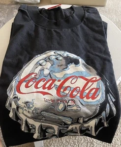 T-shirt Coca Cola vintage anni 90 uomo grande nera made in USA - Foto 1 di 5