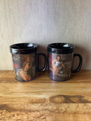 (2)Vintage- Ferramentas de encaixe- Pinup Girls 1988 Toolmate Edition copos - Imagem 1 de 4