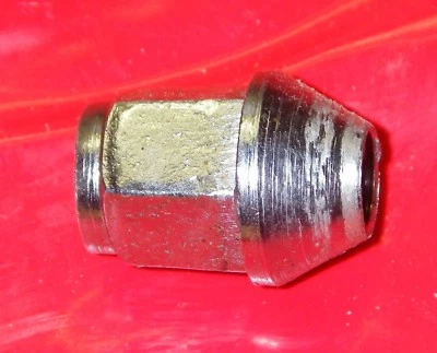 RADMUTTER PASST FÜR HINTERRAD UND VORDERRAD QUAD XIONGTAI 250 - Image 1 of 2