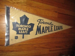 1980's TORONTO MAPLE LEAFS Logo White Pennant 29 1/2 inches VG+ - Picture 1 of 1