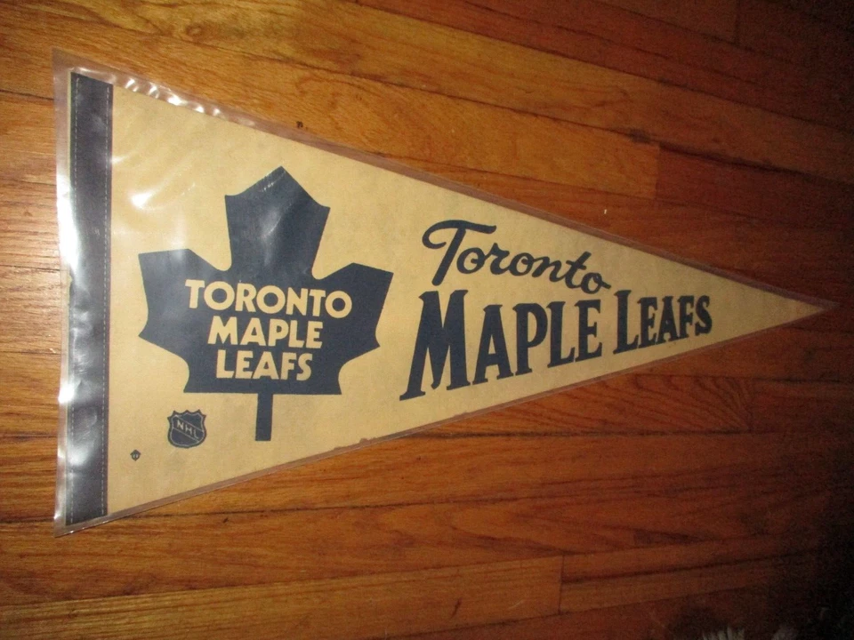 1980's TORONTO MAPLE LEAFS Logo White Pennant 29 1/2 inches VG+ - Image 1 of 1