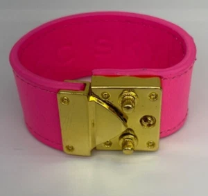 Kenzie Lock Bracelet Neon Pink CC SKYE Gold Color Clasp (READ) - Picture 1 of 4